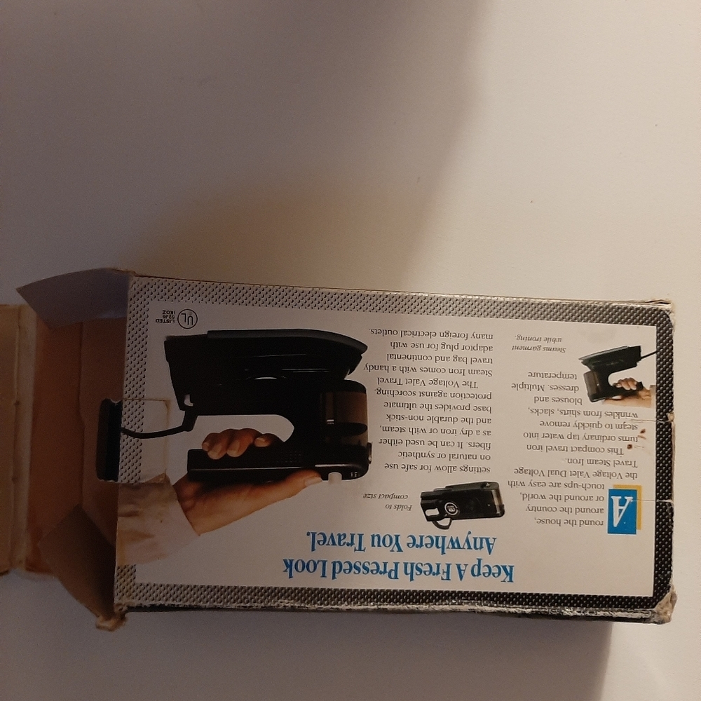 Travel iron